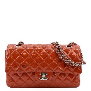 CHANEL  Classic Medium Double Flap Patent Leather Shoulder Bag Red